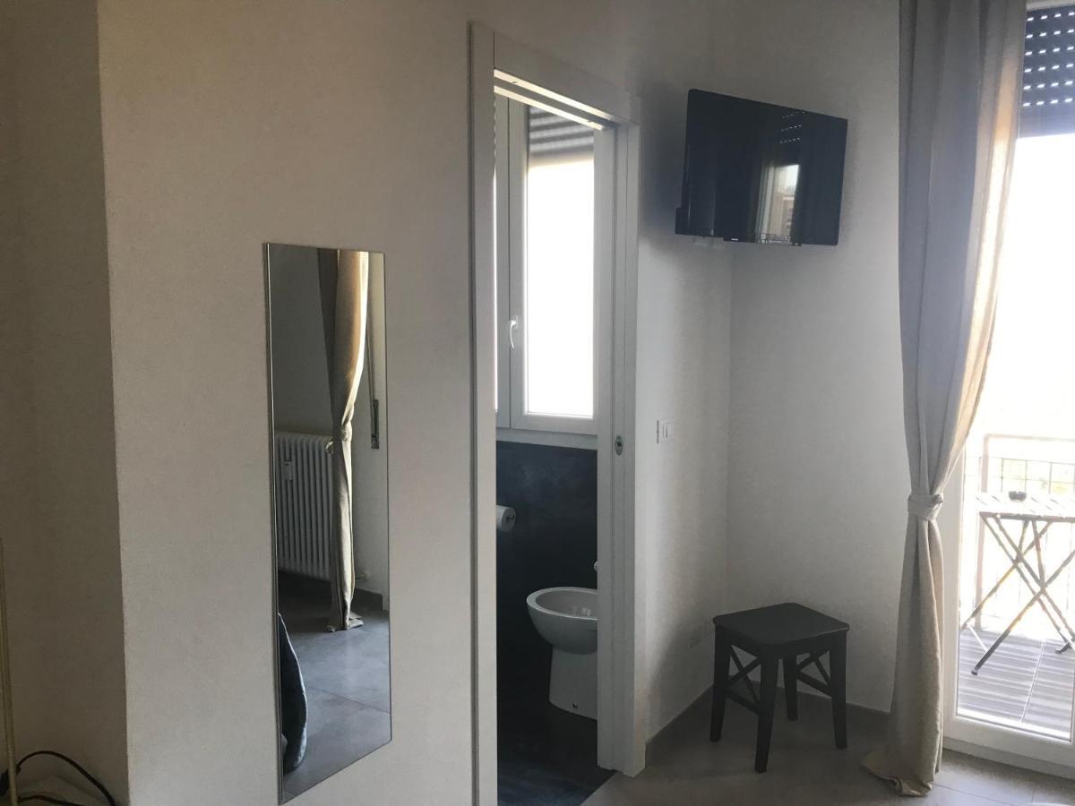 Holabologna Luxury Rooms And Flats Exterior foto