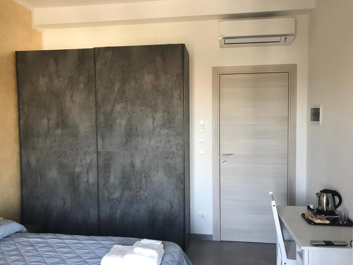 Holabologna Luxury Rooms And Flats Exterior foto